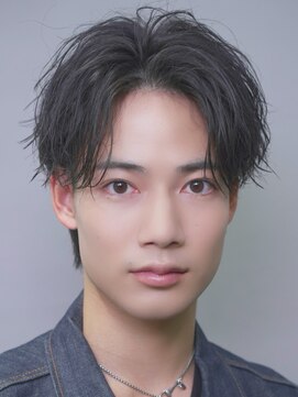 リップスヘアー 銀座(LIPPS hair) 縦落ちセンターパート