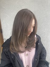 キトネ(ki.tone)&nbsp;【ki.tone】レイヤーカット　くすみブラウン
