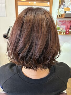 ヘアーメイク スロー(Hair make Slow) 切りっぱなしボブゆるふわ巻き仕上げ