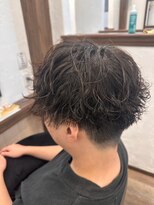 アミリー ひたち野うしく店(Amily)&nbsp;ハイライトメンズニュアンスパーマツイスト波巻きツイスパ30代
