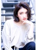 Aimee ダークグレージュ×外ハネミディ