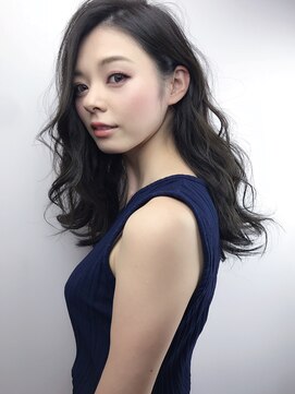 アヴァンス 京橋店(AVANCE) 斜めバング大人ニュアンスカール×アジアンブラック