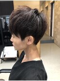 丸みのあるベリーショートヘア