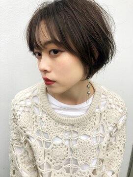 プランツヘアー 前髪あり大人上品なショートボブ 博多駅美容室