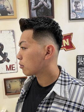 グルーマーズトウキョウ(GROOMER/S TOKYO) ミディアムフェード<理容室> <男性専門>〈髪質改善〉