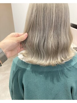 カシェ キョウマチ(cashe’e) ホワイティーベージュ