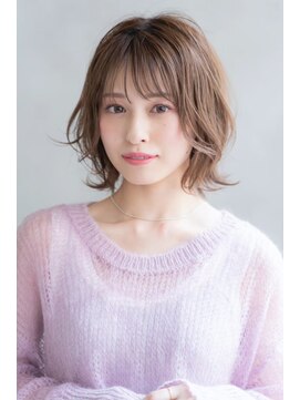 メーヴェ(Mowen) mowen×外ハネミディアム×ラフウェーブ×ミルクティーベージュ