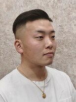 ヘアサロン シュウ 【戸田公園5分/メンズバーバー】サイドパート×スキンフェード