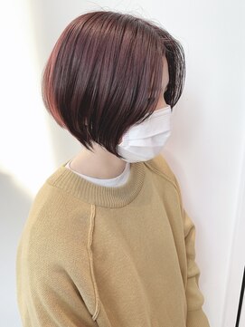 ステア ケース(stair case) 大人かわいいハンサムショートセンターパート20代30代40代髪型