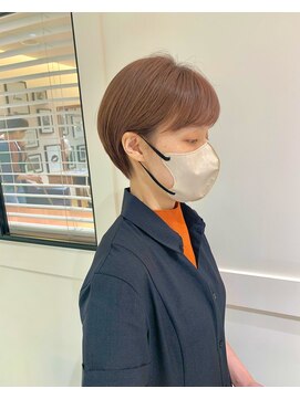 ビーハイブアヴェダ PARCO2店(BEHIVE AVEDA) [BEHIVE 高橋]　２０代３０代　コンパクトショートボブ