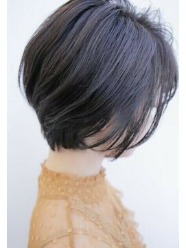 エアービジュー(Air Bijou) 小顔　ショートボブ　大人かわいい