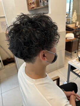 ネオリーブテラスアンドラヴィ(Neolive terrace&Lavie) マニッシュパーマ