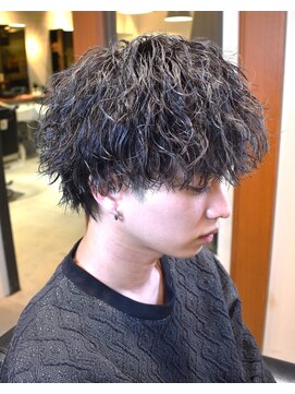 フリーク バーバーショップ 都島店(FREAK BARBER SHOP) 波巻きスパイラルパーマ波巻きパーマツーブロック
