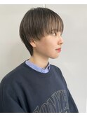 ショートウルフ　インナーカラー　ホワイトベージュ