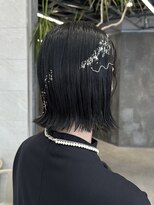 ピークアブー 原宿ハラカド(PEEK-A-BOO) シースルーバング/黒髪/外はねバブ/金箔アレンジ/お呼ばれヘア