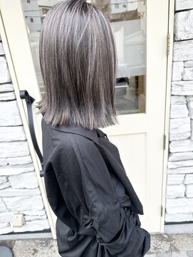 チュル 福島(CHULU) 【シークレットハイライトブリーチカラー】