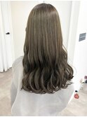 ヘルシーカラーオリーブアッシュ＊ゆる巻き透明感カラーロング