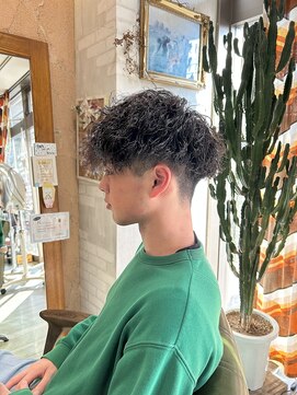 ヘアーフェロー HAIR fellow ツイストスパイラルパーマ