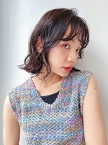 ホフ 大阪心斎橋店(F.O.F) ベージュインナーカラーショートボブレイヤーミディアム前髪