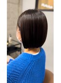 ミニマムシルエットボブ