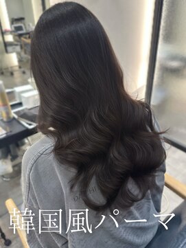アミー 池袋(Ammy) コテ巻き風パーマ /韓国風パーマ/ブルーブラック/レイヤーカット