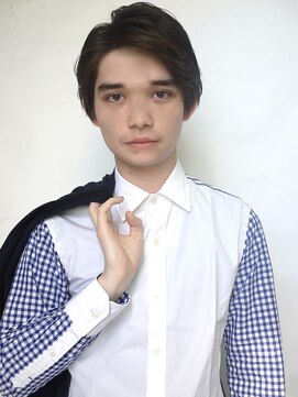 リパブリッシュ バイ ゴズウェルヘア(Republish by Goeswell Hair) ビジネスナチュラルスタイル