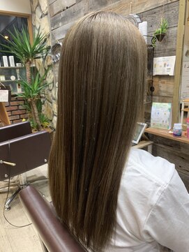 キリグ(KILIG) ハイライトアッシュベージュ