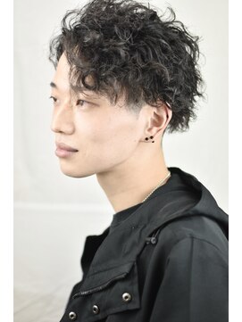 レ ギャルソン 仙台店(Les Garcons) センターパートコンマヘア波巻きスパイラルスリークショート