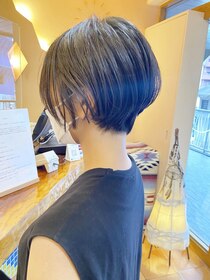 モリオ フロム ロンドン 成増店 【morio成増/ムラマツ】ショートボブ耳かけ大人かわいい