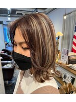 トロニー(TLONY) ハイライトカラー　アッシュベージュ　stylist/miaki