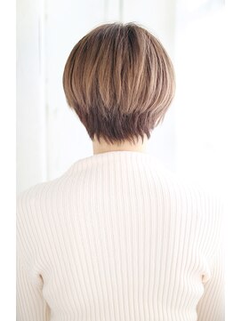 エトレプラスエヌ(ETTORE+n) 20代30代40代　きっかけをくれるショート【西大寺】