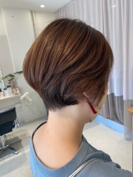 トラスト(TRUST) 襟足スッキリボブ