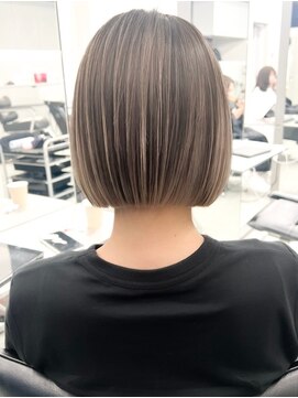ゴカン バイ ジル ブラン 名古屋(Gokan by JIL BLAN) ハイライトバレイヤージュダブルカラーボブカット30代40代