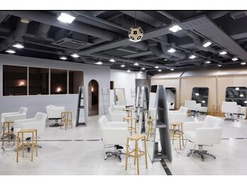 Dot+LIM 【ドット プラス リム】 