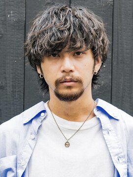 フィフス 大分(fifth) 大分メンズレイヤーマッシュウルフ無造作シャドウパーマ緩め