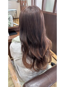 ブランシェ神領店 ピンクブラウンカラー