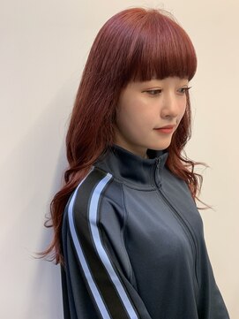 アチーブティルスマートサロン 豊川末広通店(achieve till Smart Salon) 人目を引くレッドカラー