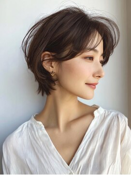 ハーツ(Heart's) ミセスショート×白髪ぼかしカラー３０代４０代５０代６０代