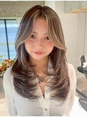顔周りレイヤー韓国ヘアブリーチ似合わせカット_F31385