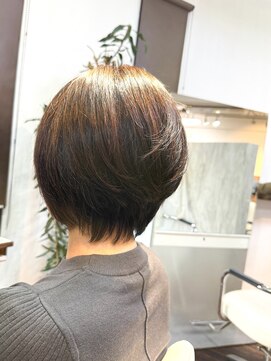 アトリエアルシュ(atelier ARCHE) 天然100％ヘナのハナヘナで頭皮と髪に優しい白髪染め