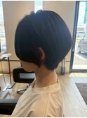 ショートボブ