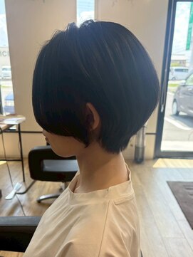 アンジュール ヒルズ(UNJOUR HILLS) ショートボブ