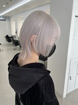 ゼロ 静岡(ZERO)&nbsp;ムラシャン維持できるホワイトシルバー【望月皐太】