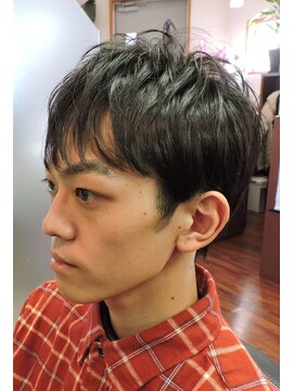 ユニサロンクボタ ナチュラルツーブロック