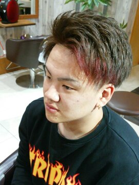 カシェット(Cachette) ツーブロック×レッドメッシュ