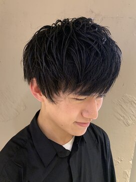 ベレーザ 渋谷(BELEZA) 束間ワイルドアップバングトランクスヘアくせ毛風パーマ