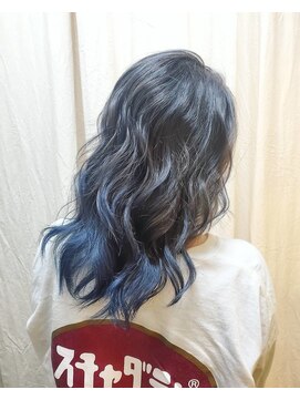 サーティーン(THIRTEEN) HUEカラーで遊ぶグラデーションスタイル☆