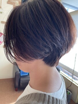 エムドットヘアーサロン(M. hair salon) ショートグラデーション