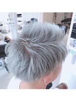 ヘアサロン ハーツ(hair salon HEARTS) ホワイトシルバー