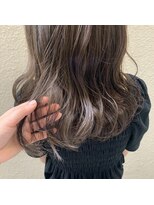 フェリア 緑地公園(FERIA)&nbsp;艶！透明感！たっぷり！グレージュ♪